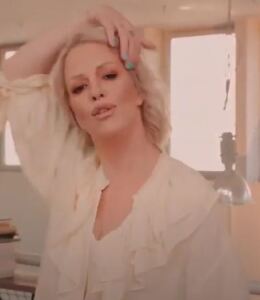 Tamara from the music video of 'Sloboda'